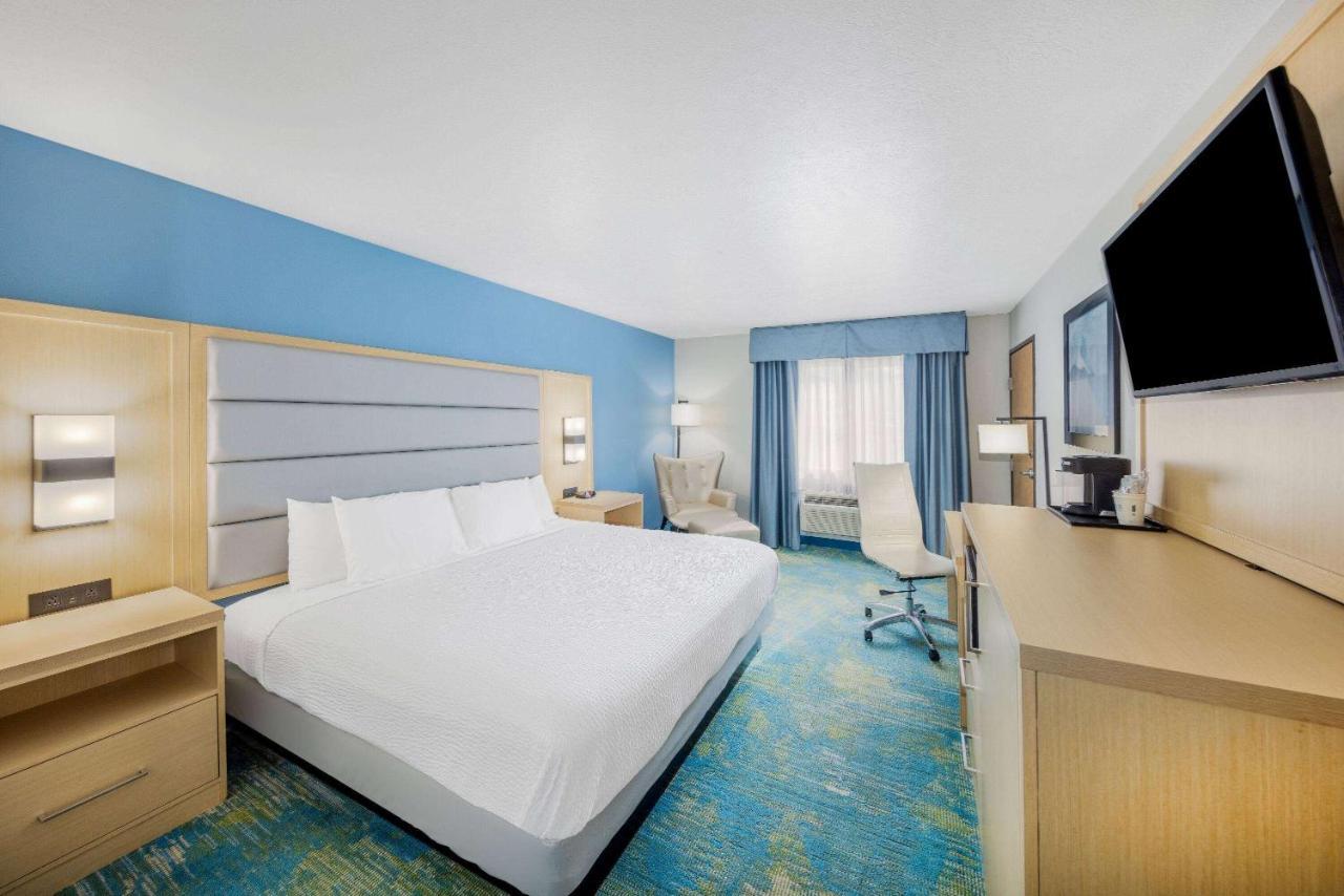 Days Inn By Wyndham Спрингвилл Экстерьер фото